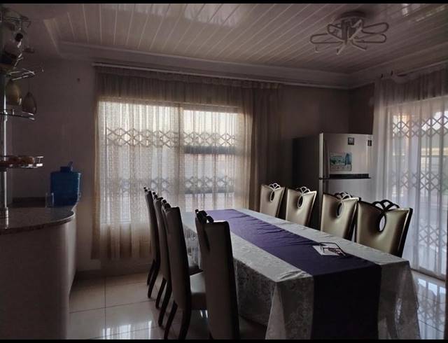 3 BEDROOM HOUSE FOR SALE IN MAHLASEDI PARK